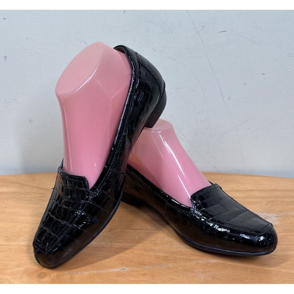 Clarkes Artisan Sz 6.5M Black Croc Print Patent Leather Loafer Shoes Care Career